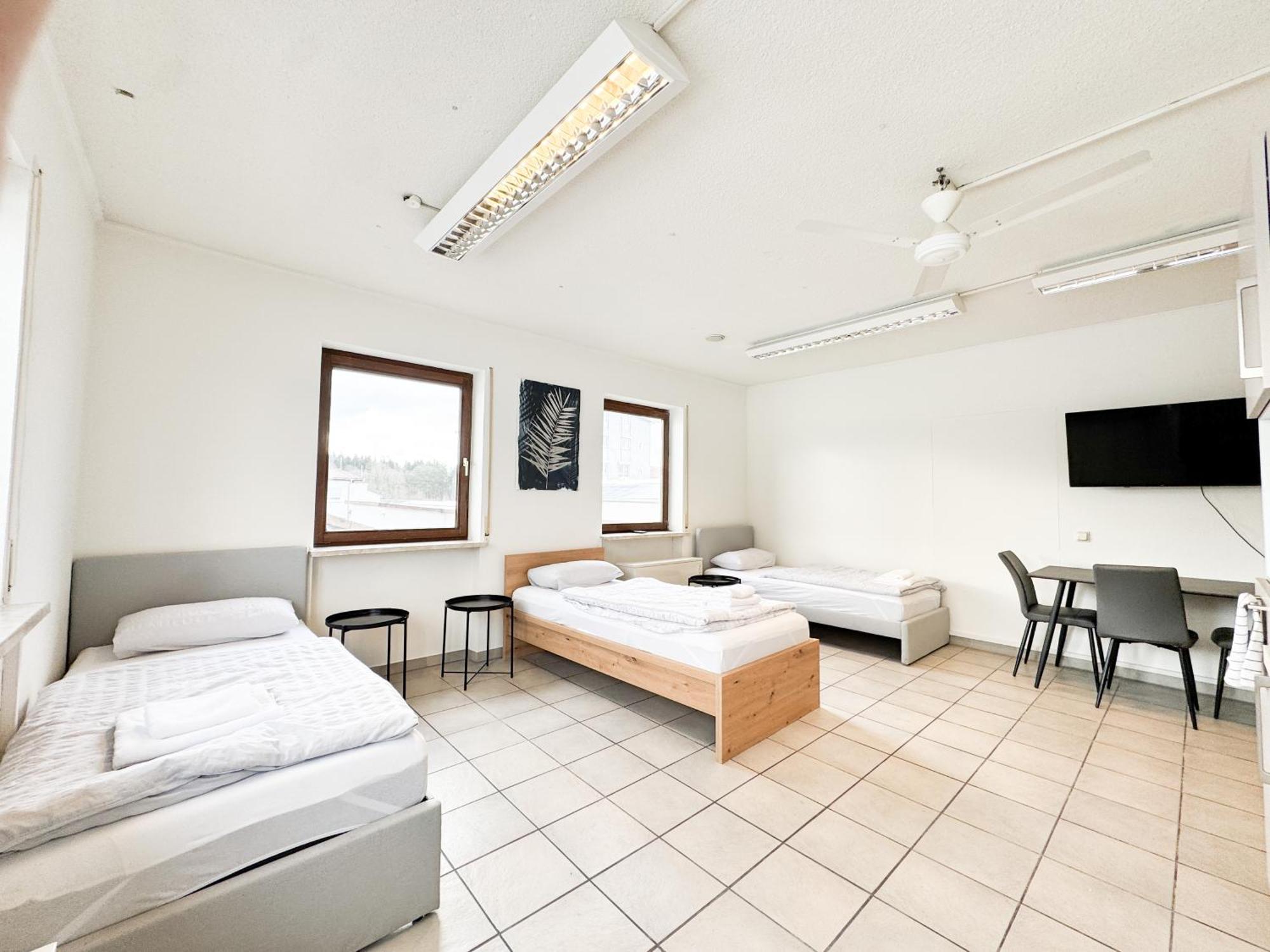 Modern Living Studios Karlsbad Extérieur photo