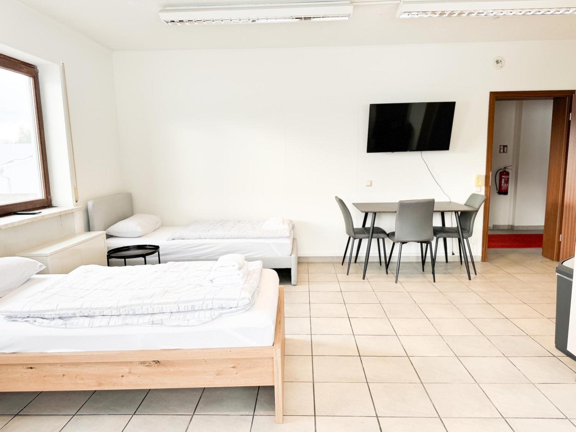 Modern Living Studios Karlsbad Extérieur photo